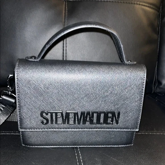 Steve Madden | Bags | Steve Madden Charcoal Black Satchel  display picture 3